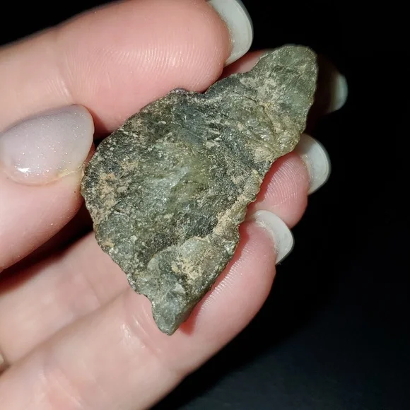 Raw Labradorite - Picture 4 of 6